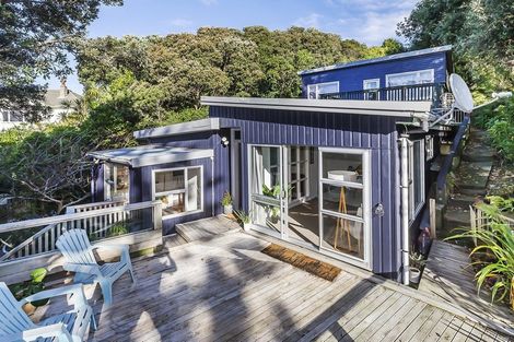 Photo of property in 38 View Road, Titahi Bay, Porirua, 5022