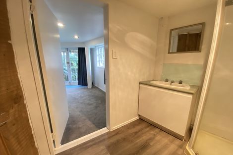 Photo of property in 64 Manuka Road, Glenfield, Auckland, 0629