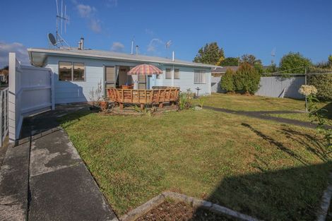 Photo of property in 18 Grenville Street, Levin, 5510