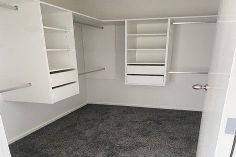 Photo of property in 50b Barbados Drive, Unsworth Heights, Auckland, 0632