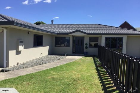 Photo of property in 1 Harris Place, Ngatea, 3503