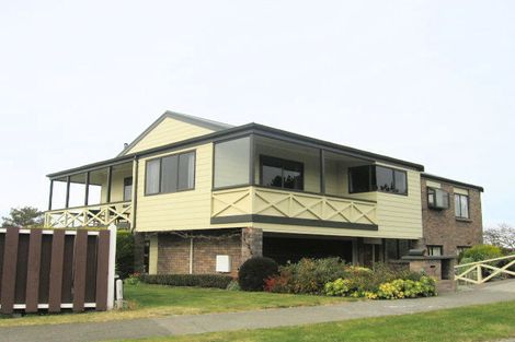 Photo of property in 99 Churchill Drive, Taradale, Napier, 4112