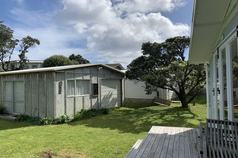 Photo of property in 19 Waetford Road, Matapouri, Whangarei, 0173
