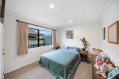 Photo of property in 27 Willowgrange Place, Pukekohe, 2120
