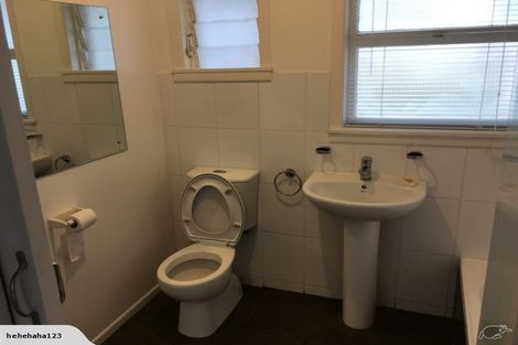 Photo of property in 1/238 Lake Road, Hauraki, Auckland, 0622