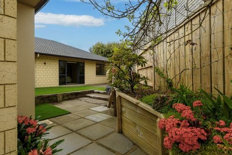 Photo of property in 9 Sissinghurst Court, Bethlehem, Tauranga, 3110