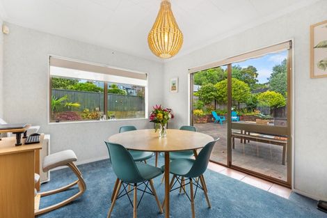 Photo of property in 6 Linda Place, Saint Johns Hill, Whanganui, 4501