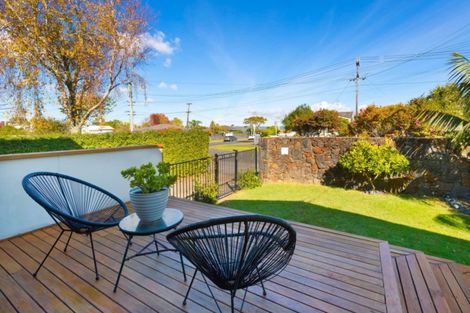 Photo of property in 23 Maranui Avenue, Point Chevalier, Auckland, 1022