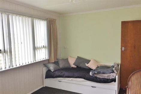 Photo of property in 6 Murch Place, Tawhero, Whanganui, 4500