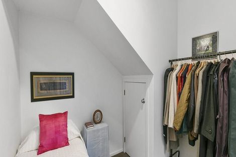 Photo of property in 55c Bolton Street, Kelburn, Wellington, 6012