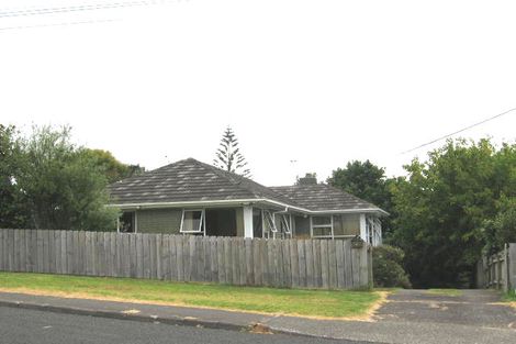 Photo of property in 24 Salisbury Road, Birkdale, Auckland, 0626