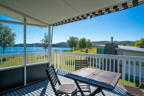 Photo of property in 10 Kinloch Road, Kinloch, Taupo, 3377