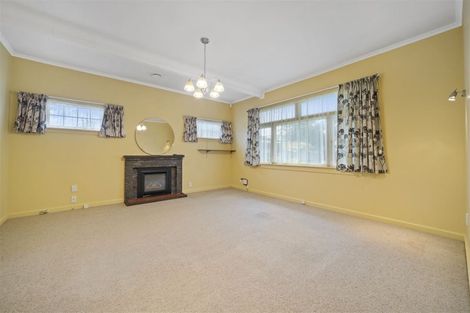 Photo of property in 296 College Street, West End, Palmerston North, 4410