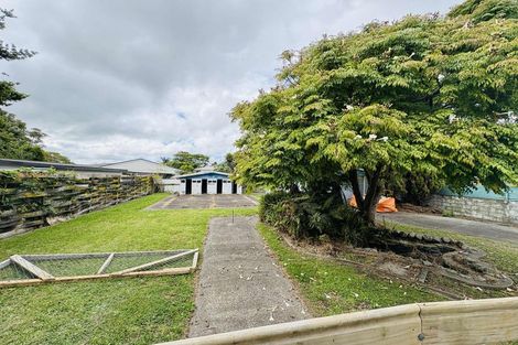 Photo of property in 17 Buick Crescent, Awapuni, Palmerston North, 4412