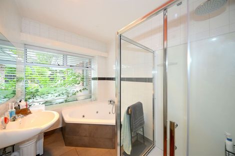 Photo of property in 99a Fendalton Road, Fendalton, Christchurch, 8014