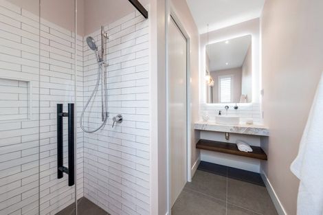 Photo of property in 10a Rukutai Street, Orakei, Auckland, 1071