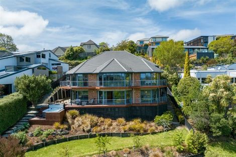 Photo of property in 12 Lucknow Place, Cashmere, Christchurch, 8022