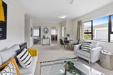 Photo of property in 29b Hinau Street, Tawa, Wellington, 5028