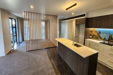 Photo of property in 12 Broadmore Street, Vogeltown, New Plymouth, 4310