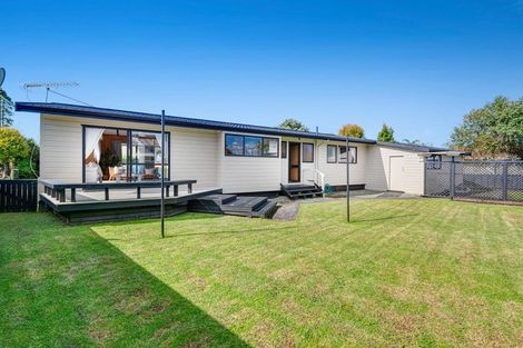 Photo of property in 57 Maygrove Drive, Orewa, 0931