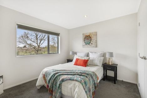 Photo of property in 2f Wood Street, Papakura, 2110