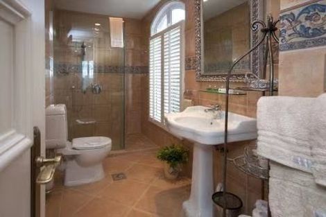 Photo of property in 215 Broomfields Road, Whitford, Howick, 2571