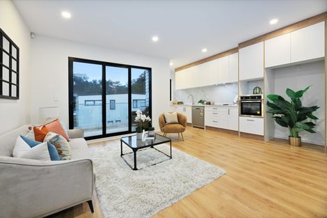 Photo of property in 1/42 Woodside Road, Massey, Auckland, 0614