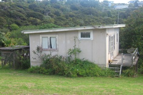 Photo of property in 28 Victoria Road North, Devonport, Waiheke Island, 0624