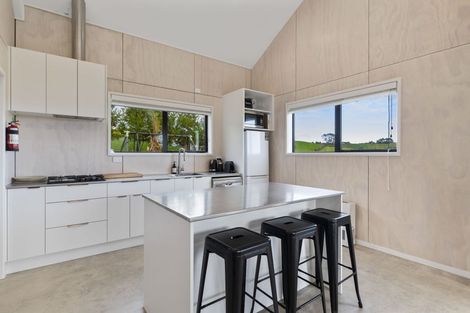 Photo of property in 378 Hursthouse Road, Tarurutangi, Inglewood, 4389