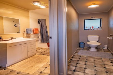 Photo of property in 25 Findlay Street, National Park, Owhango, 3989