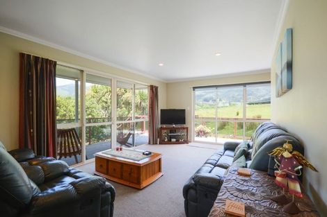 Photo of property in 20 Seaview Lane, Wainui, French Farm, 7582