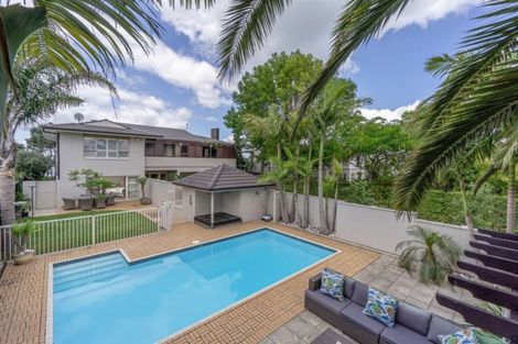 Photo of property in 5 Norwood Road, Bayswater, Auckland, 0622