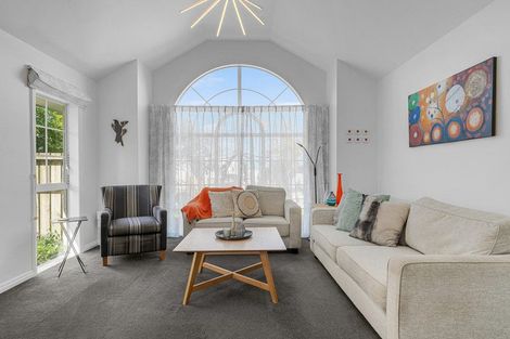 Photo of property in 4 Wentwood Place, Torbay, Auckland, 0630