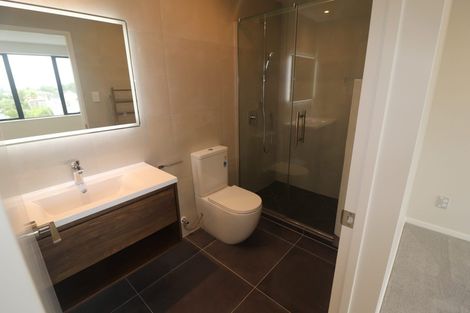 Photo of property in 2 Nephrite Lane, Henderson, Auckland, 0610