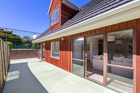 Photo of property in 46 David Crescent, Karori, Wellington, 6012