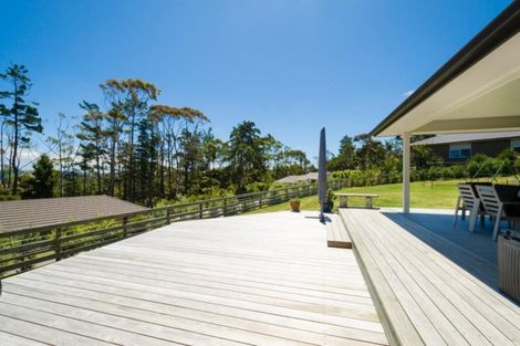 Photo of property in 24b Sunnyvale Road, Swanson, Auckland, 0614