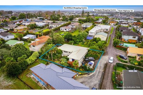 Photo of property in 77 Royal Road, Massey, Auckland, 0614