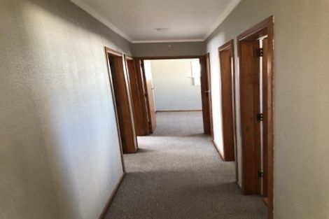 Photo of property in 37 Carrington Avenue, Hillcrest, Hamilton, 3216