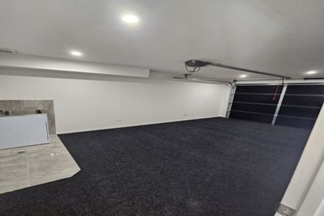 Photo of property in 5b Menen Place, Manurewa, Auckland, 2105