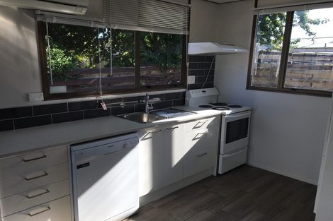 Photo of property in 4 Sale Street, Fairfield, Hamilton, 3214