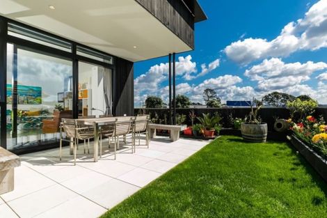 Photo of property in 15 Cochrane Road, Hobsonville, Auckland, 0616