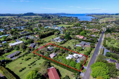 Photo of property in 16 Kendall Road, Kerikeri, 0230