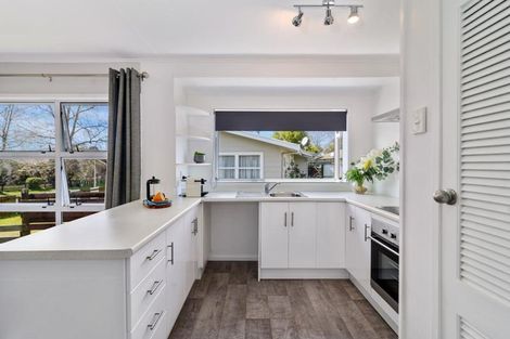 Photo of property in 8 Beryl Place, Pukehangi, Rotorua, 3015