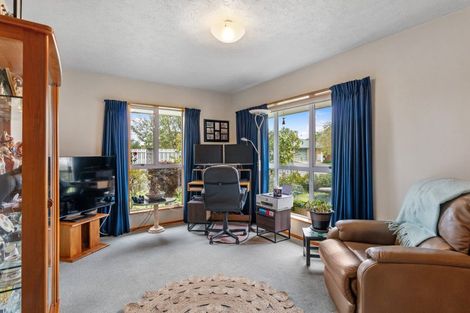 Photo of property in 33 Oakden Drive, Darfield, 7510