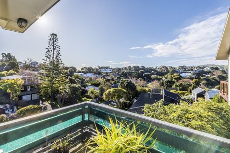 Photo of property in 5a Oak Avenue, Paremata, Porirua, 5024