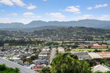 Photo of property in 83a Duncan Terrace, Kilbirnie, Wellington, 6022