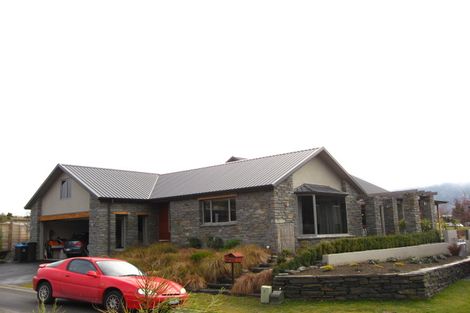 Photo of property in 116 Cotter Avenue, Arrowtown, 9302