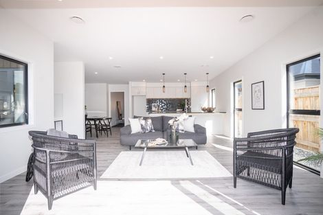 Photo of property in 28 Freedom Drive, Kelvin Grove, Palmerston North, 4414