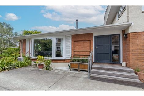 Photo of property in 5 Hawkswood Place, Avonhead, Christchurch, 8042