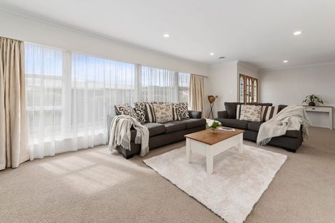 Photo of property in 11 Mansfield Road, Owhata, Rotorua, 3010